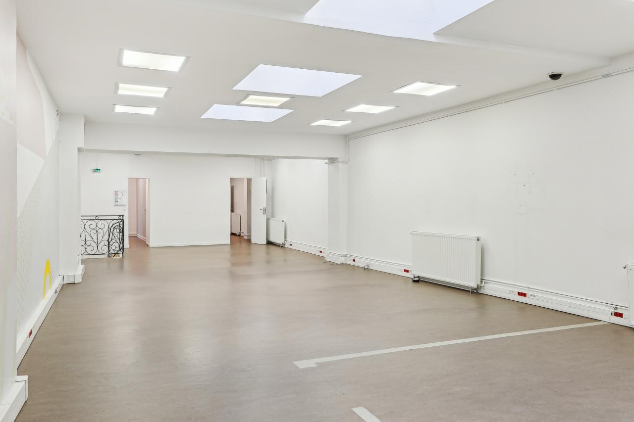 Bureau Paris 500m² Location bureau Paris OLBUR2206396 12